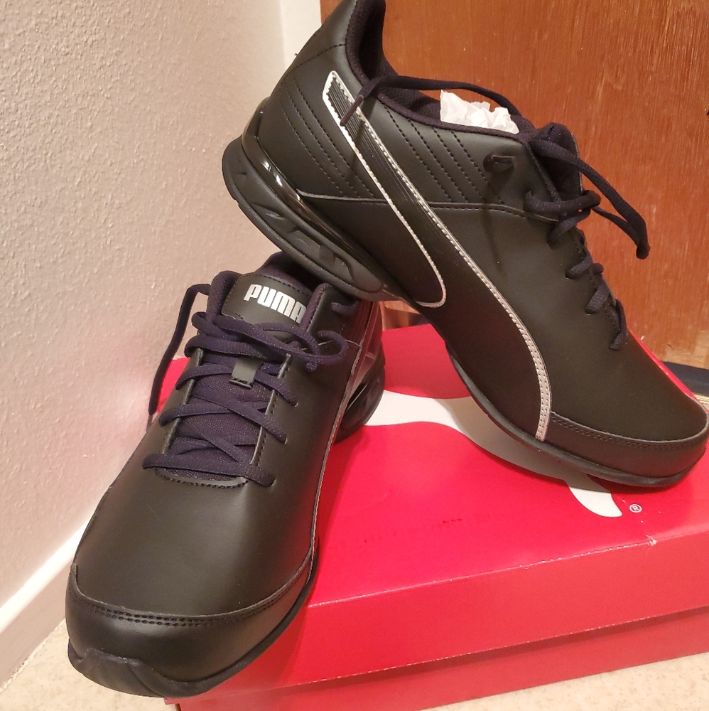 Mens shoes Puma size 11.5